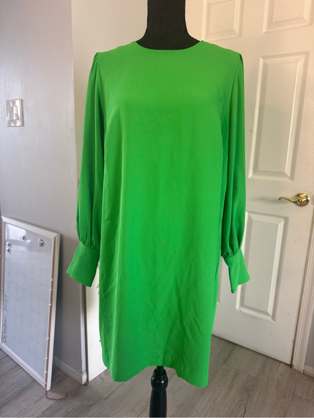 H&M Bright Green Long Sleeve Shift Dress